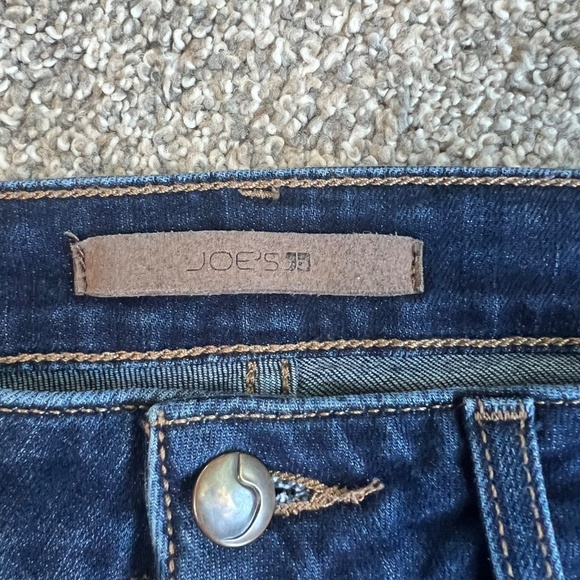 Joe's Medium Wash High Rise Skinny Jeans, Size 28 - Picture 3 of 8